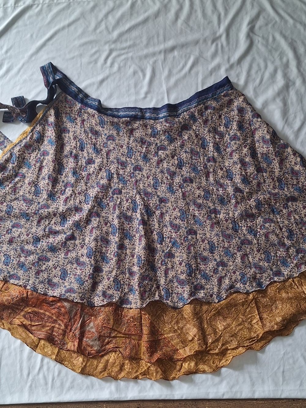 Kariza Women's Wrap Around Multicolor Skirt Convertable Size:OS